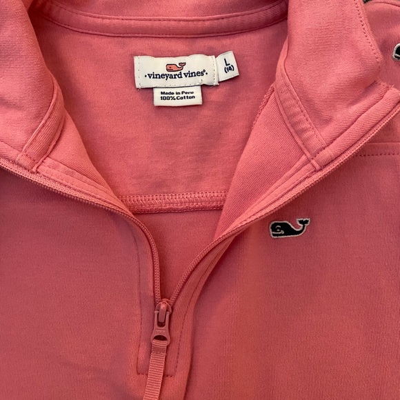EUC Vineyard Vines hoodie - Picture 3 of 4